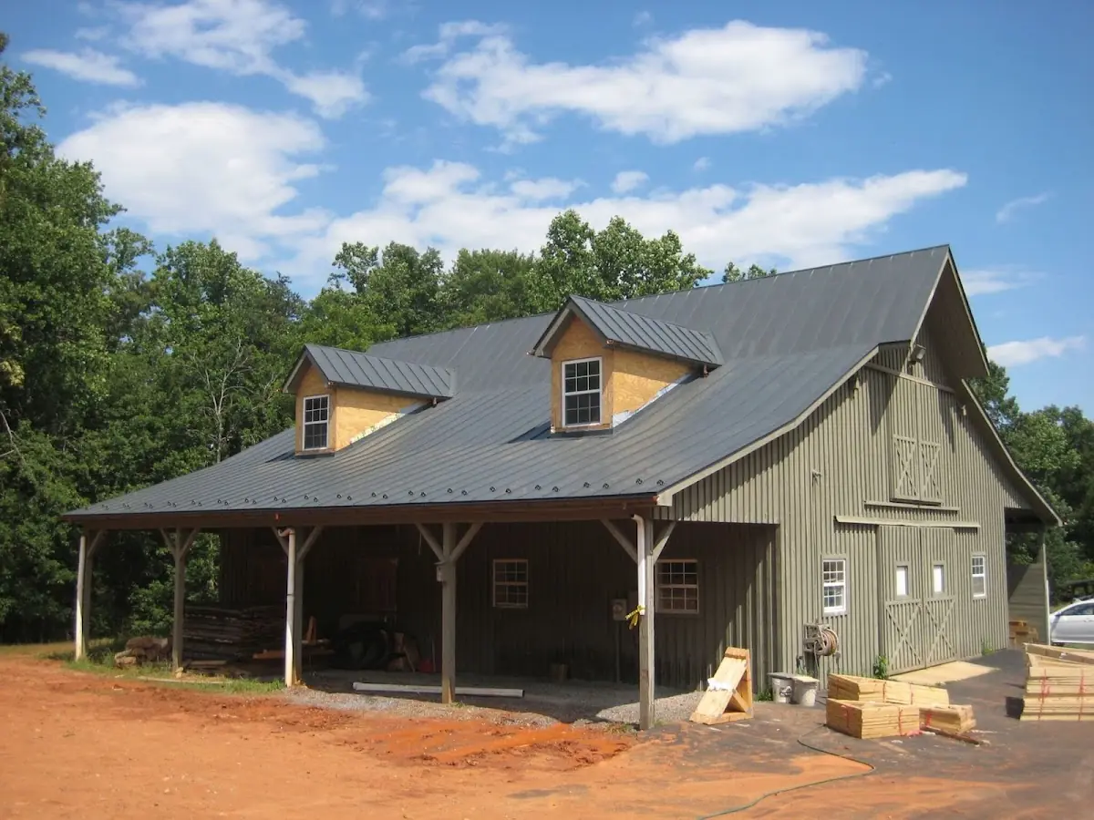 Expert Roof Coating workmanship in Fashion District